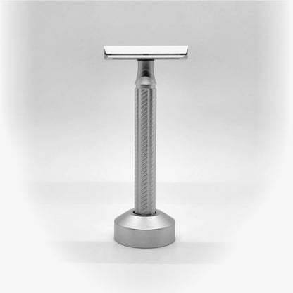 The APEX-AL Razor (Aircraft Silver)