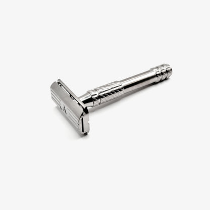The APEX-Ti Elite Razor