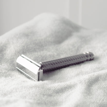 The APEX-SS Pro Razor