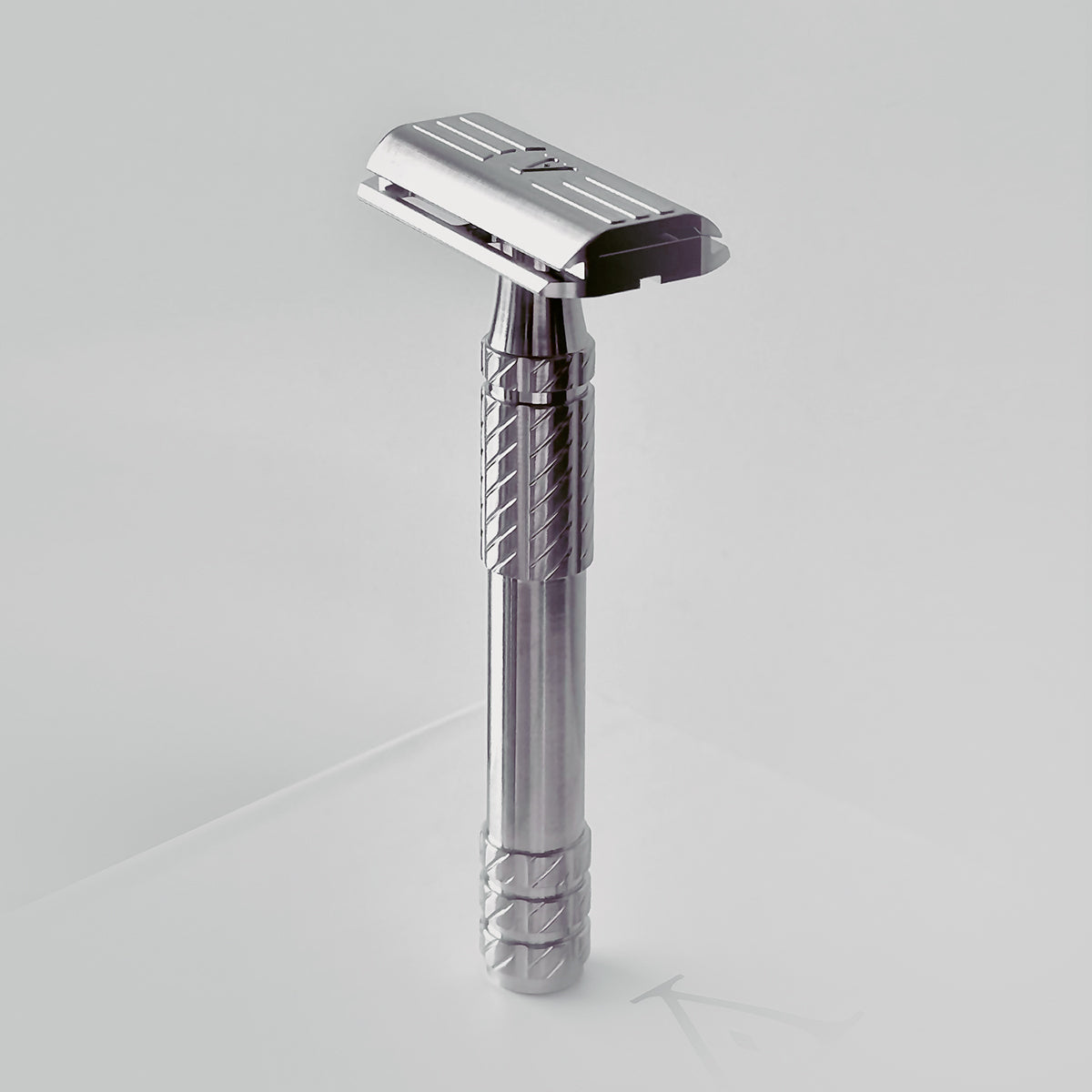 The APEX-Ti Elite Razor